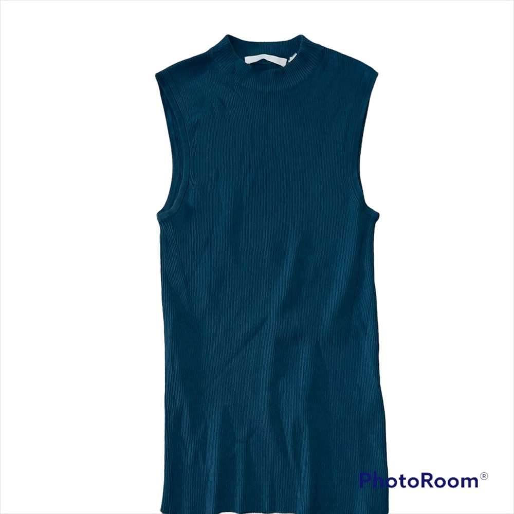 HUGO BOSS turquoise tank top